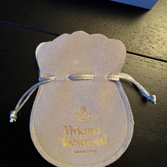 Vivienne Westwood Pearl Necklace - Picture 3 of 4